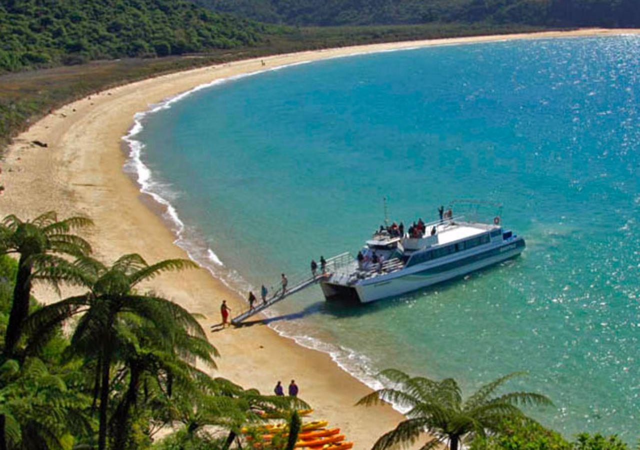 Awaroa Lodge Luaran gambar